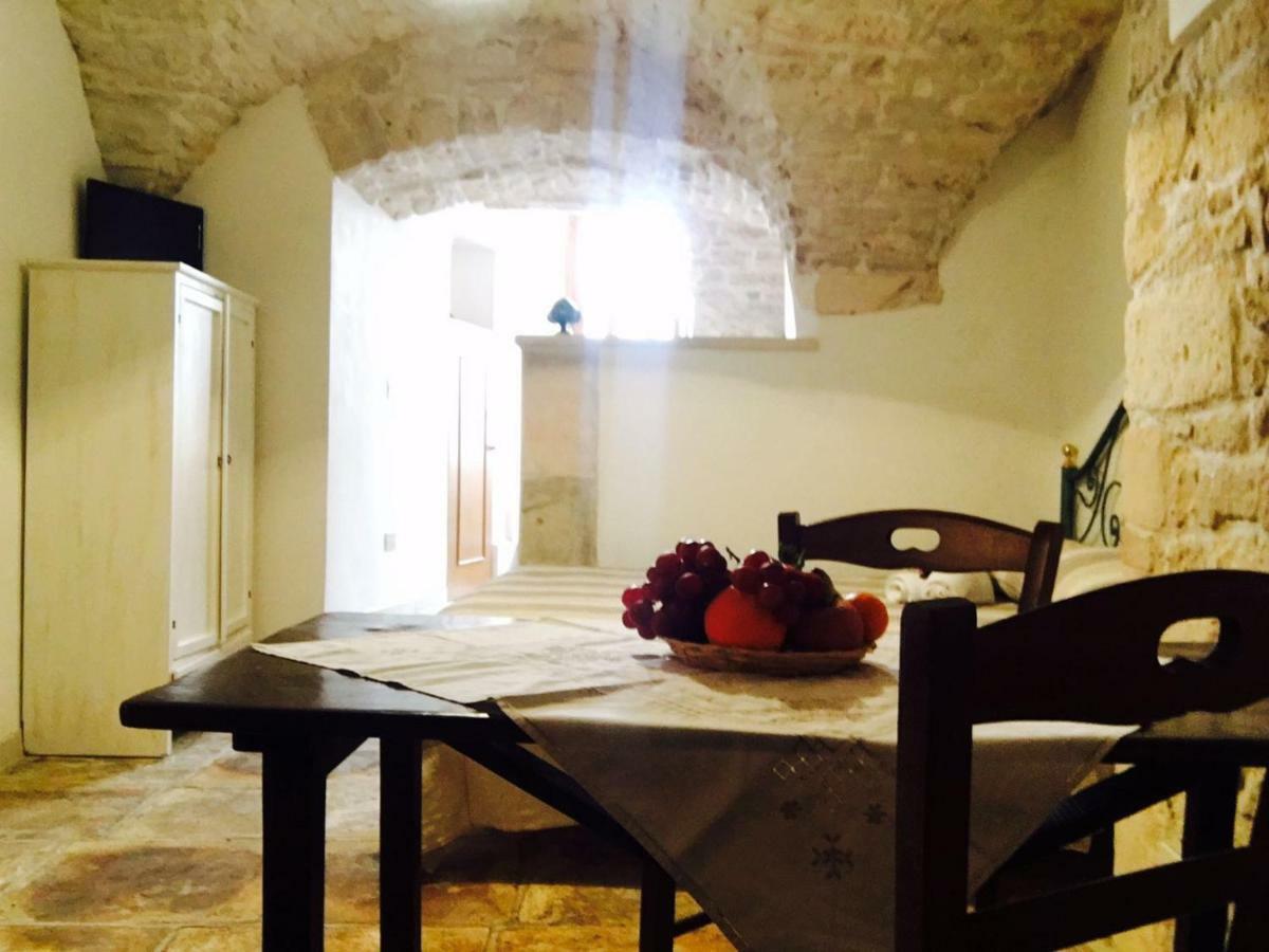 Milleseicentotre Hotell Martina Franca Exteriör bild
